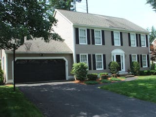 Painters Manchester NH professional exterior painting.