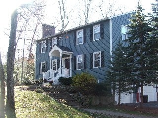Painters Hooksett NH residential exterior painting.