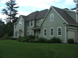 Painters Londonderry NH professional exterior painting.