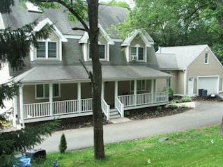 Painters Belmont NH professional exterior painting.