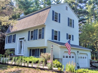 Painters Rye NH exterior painting.