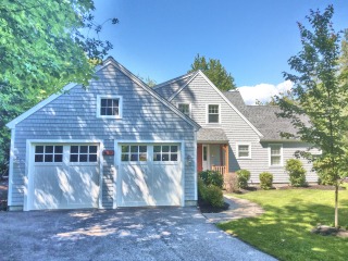 Painters Hampstead NH exterior painting.